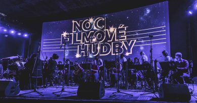 Dva víkendy nabité muzikou: Je tu Noc filmových hvězd a Free Festival