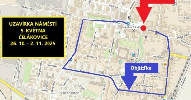 V centru Čelákovic uzavřeli silnici. Zrušena byla i zastávka V centru Čelákovic uzavřeli silnici. Zrušena byla i zastávka