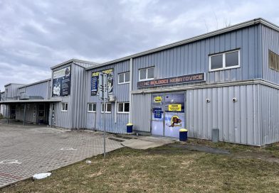 Neratovice budou mít pronajaté kluziště. Lidé zaplatí vstup