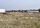 Město koupí pozemek pro sportovní halu. Na druhé části vznikne obchodní centrum