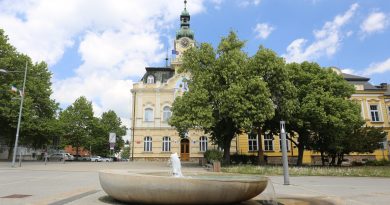 Rozpočet, zdroje financování i lídr. Ptali jsme se politických stran na předvolební kampaň
