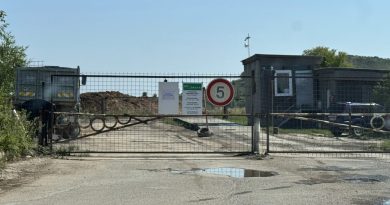 Firma zastupitele chce rozšířit skládku odpadu. Občané jsou proti