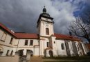 Říkáme si to z očí do očí, vysvětlila radní Benátek nad Jizerou odmítavý postoj města k online přenosu ze zastupitelstva