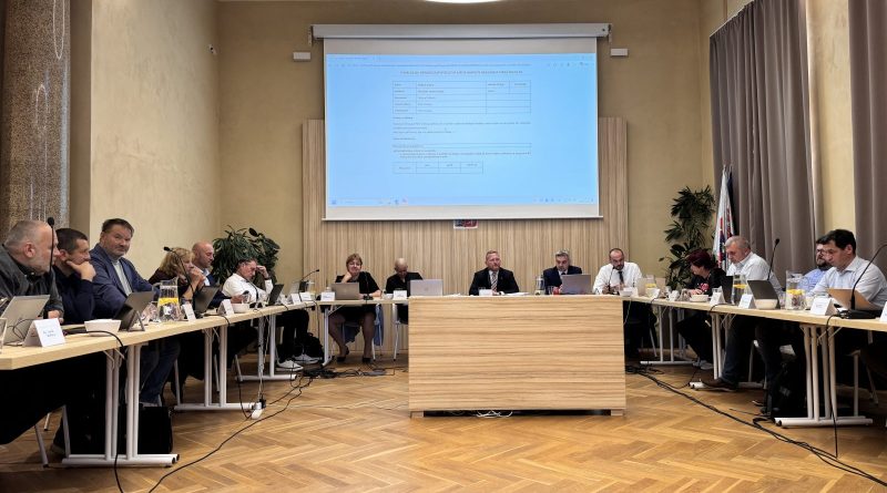 Nechtěli jsme dělat revoluci, řekl místostarosta k rozšíření parkovacích zón